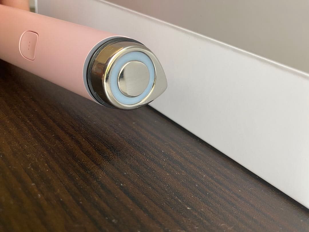 medicube 美顔器 ピンク