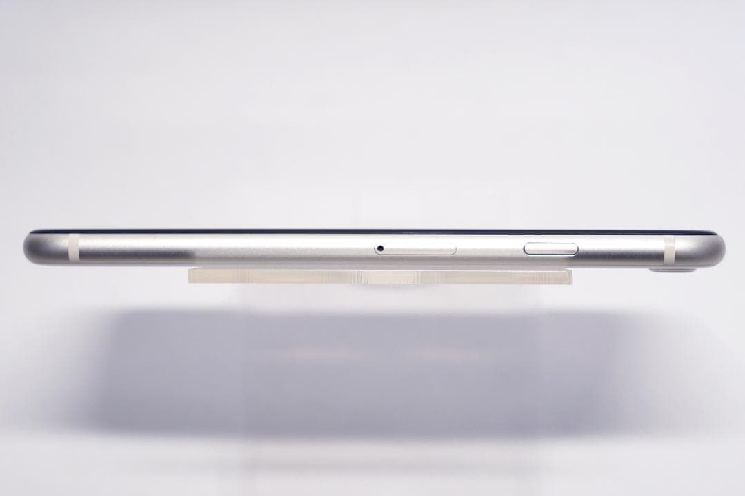 【即日発送】iPhone SE 第3世代 SIMフリー 64GB スターライト