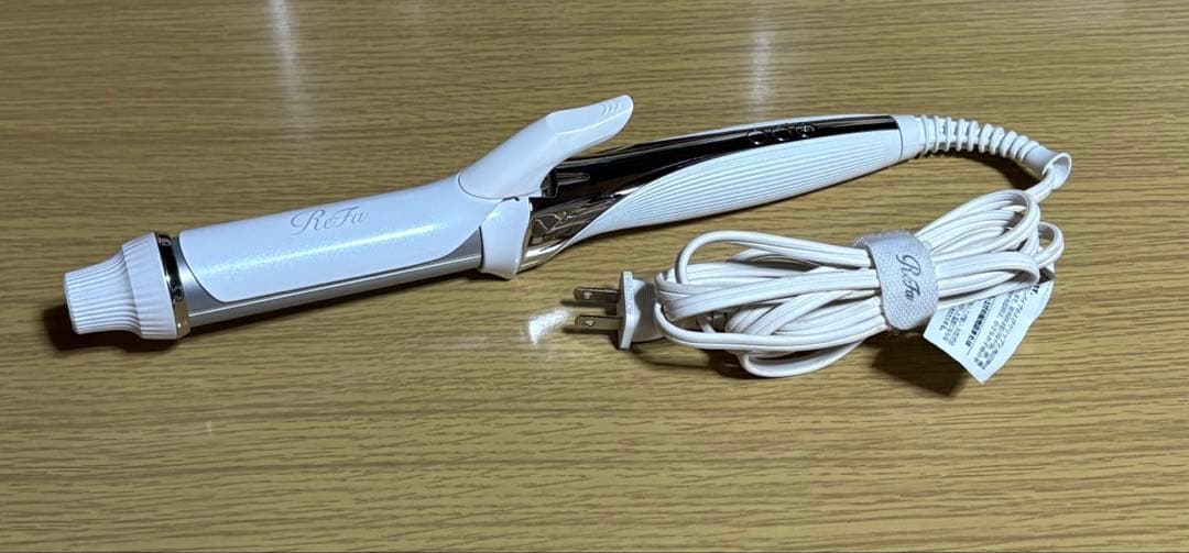 ReFaリファビューテックカールアイロン ホワイト 32mm 2023年製