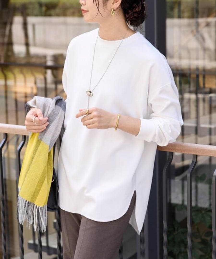 【極美品】RIVE DROITE リヴドロワ カットジョーゼットプルオーバー白