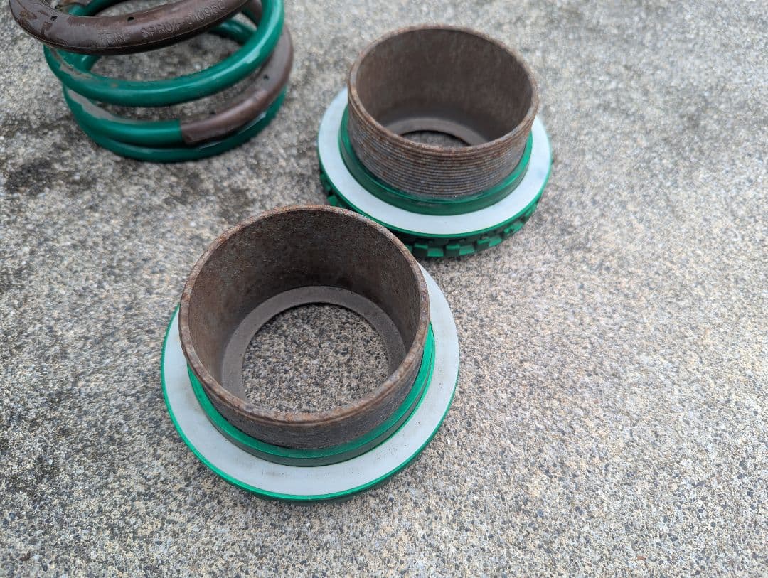 プリウスα テイン ストリートフレックス 車高調 street flex