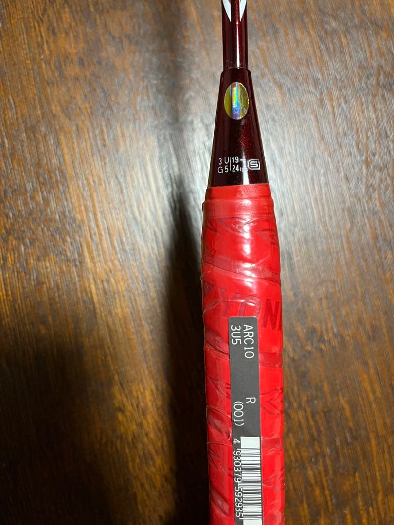 YONEX バドミントンラケット アークセイバー10 未使用　ストック品