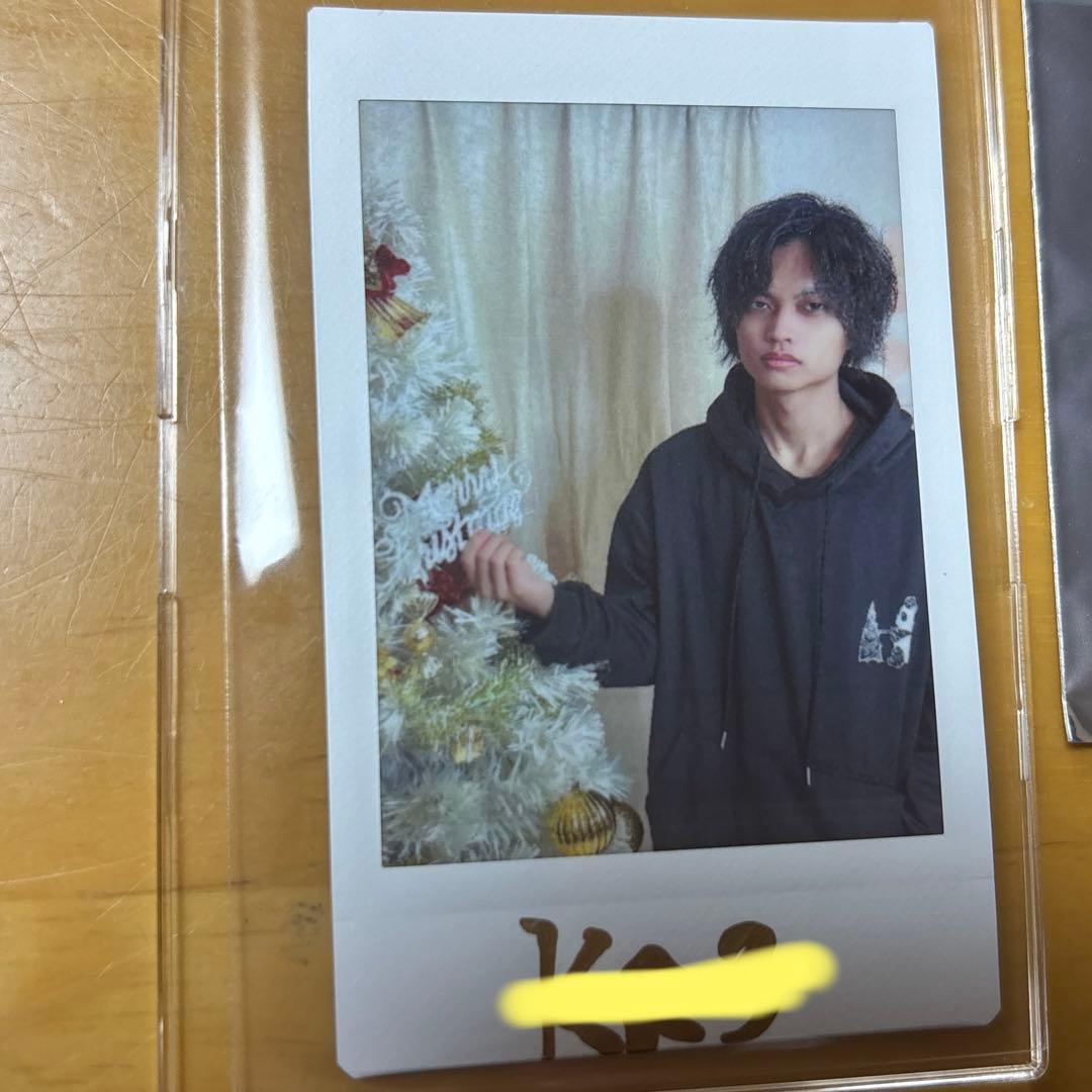 d*7様 AXIZ チェキ kakaka サイン