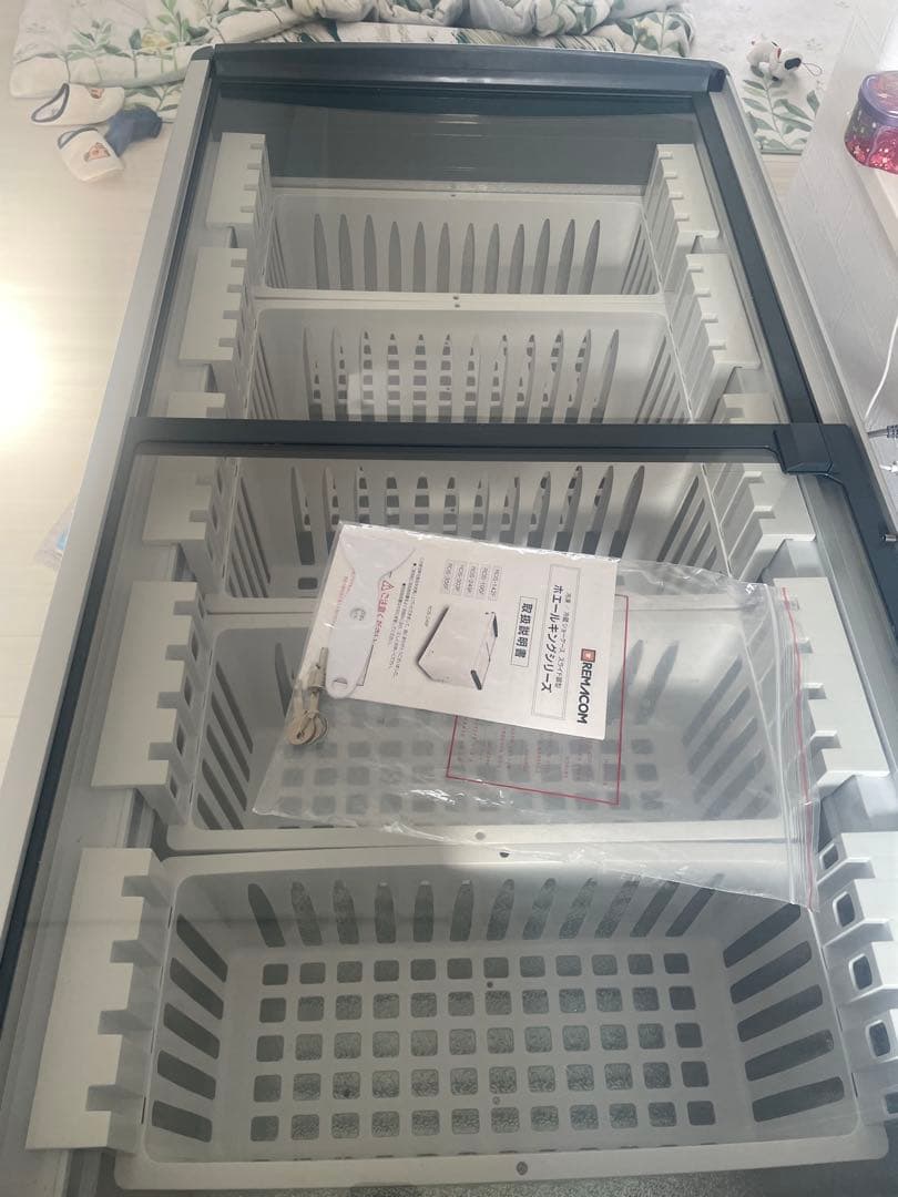 (送料込の価格です)業務用冷蔵庫
