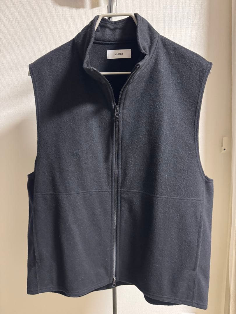【期間限定値下げ】marka ウールシルクジップベスト