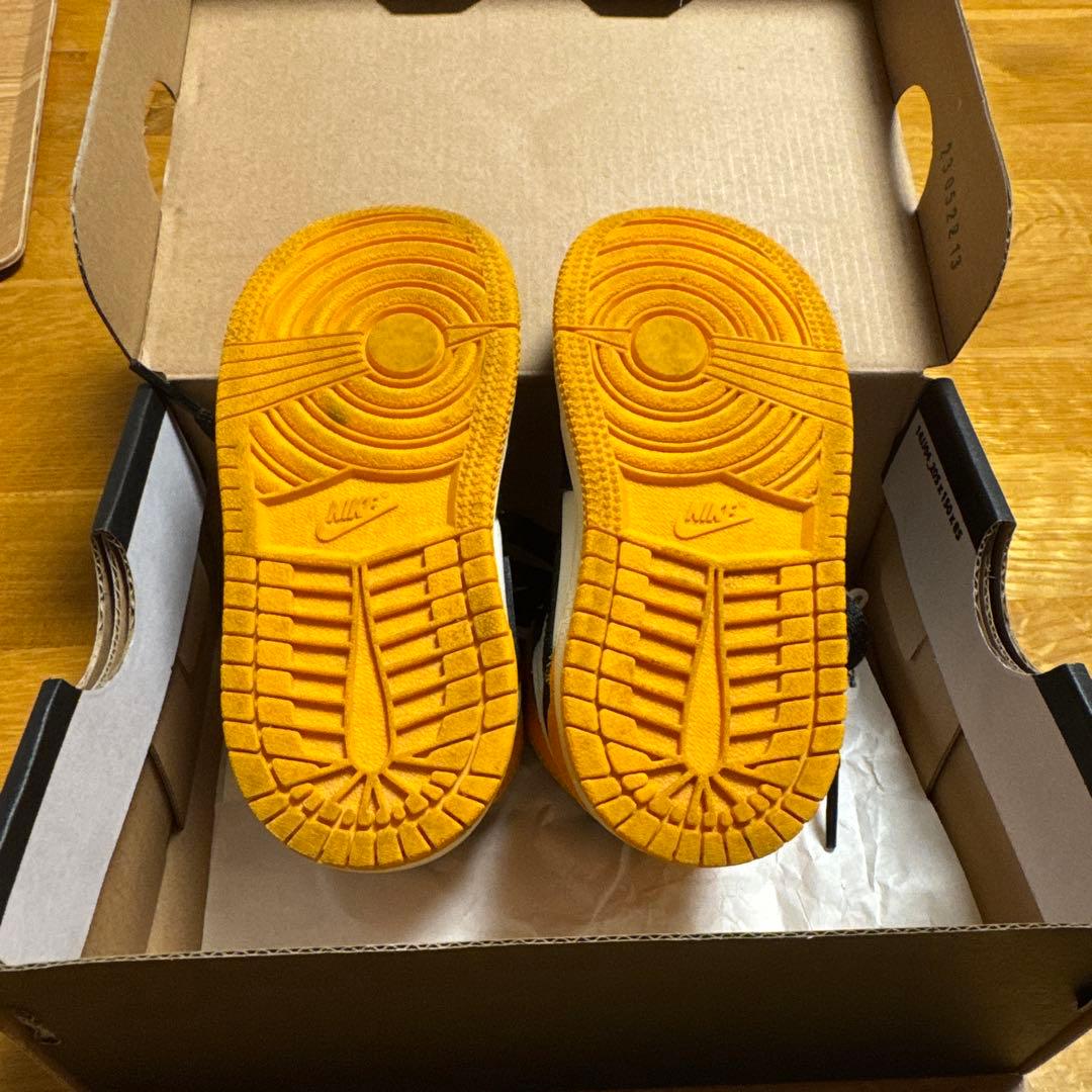 NIKE スニーカー オレンジ ブラック　ハロウィン