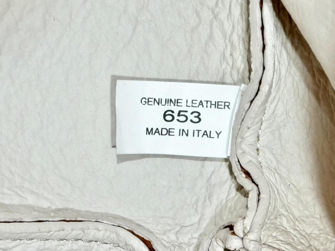 新品未使用 ジャンニキアリーニ DUA Mサイズ キャメル BS9720