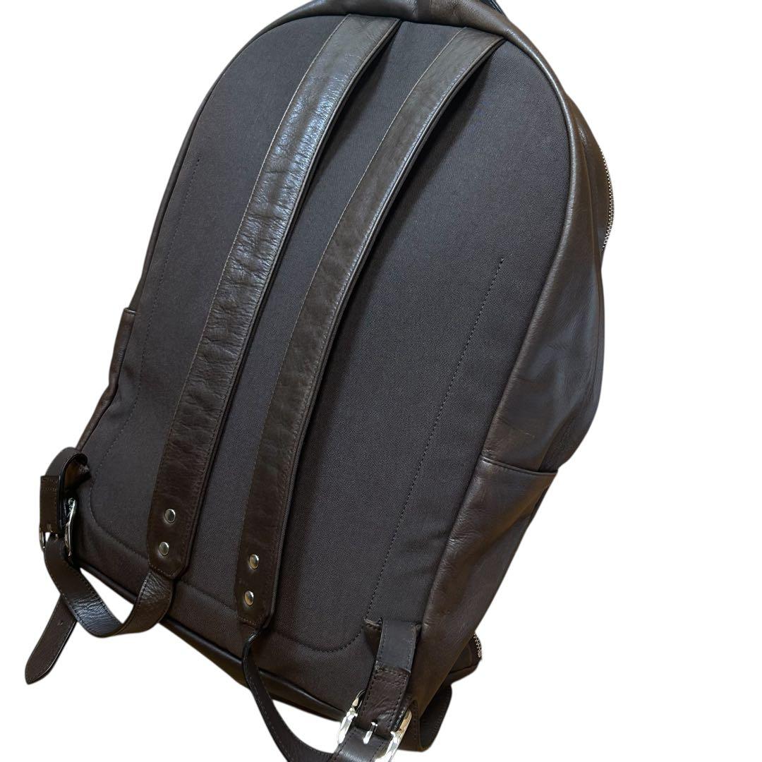 美品　パトリックステファンレザーリュックバックパック　ブラウン　大容量　二層