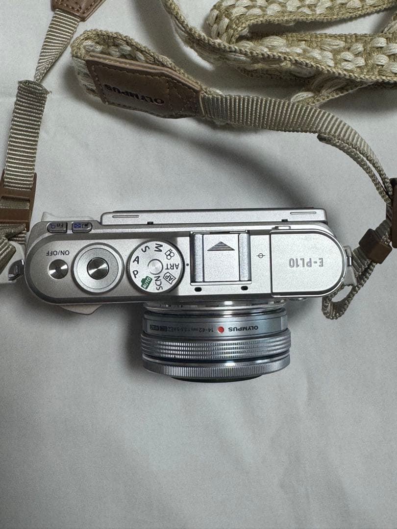 OLYMPUS PEN E-PL10 本体とレンズ2個付き