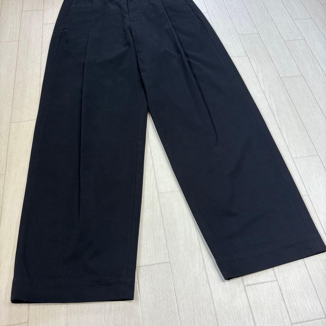 ATON エイトン コットンギャバジン タックパンツ 00 ブラック