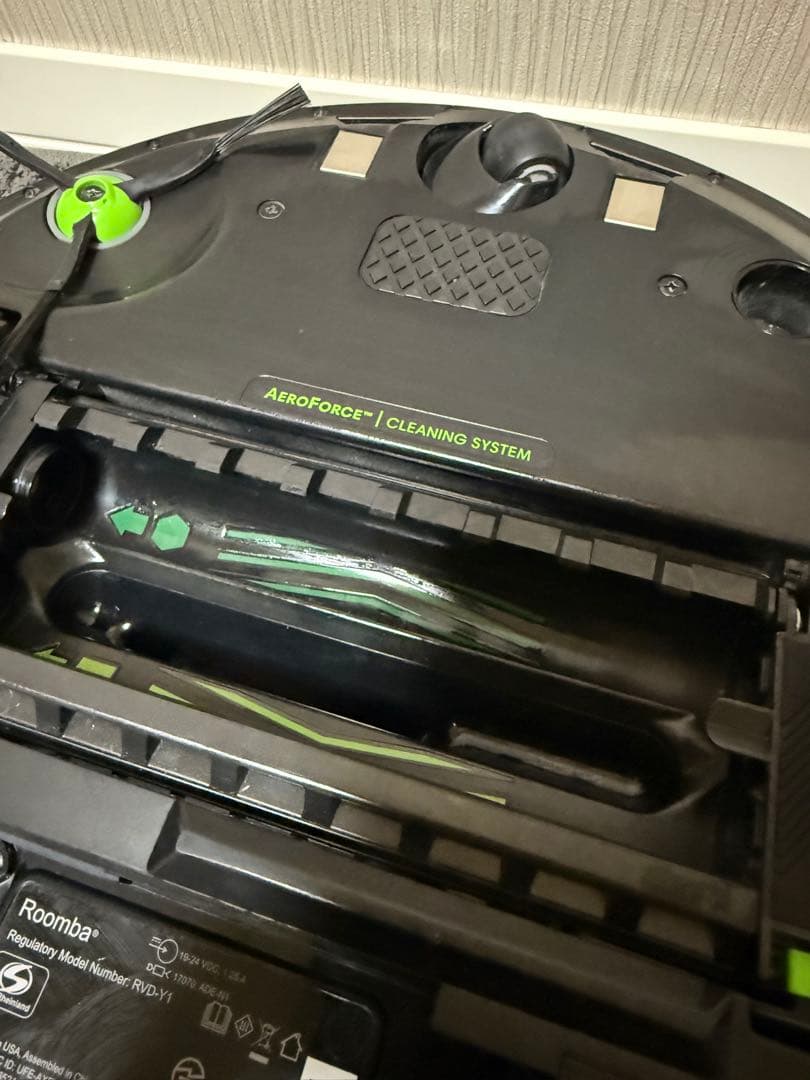 【極美品】iRobot Roomba i3+ ロボット掃除機