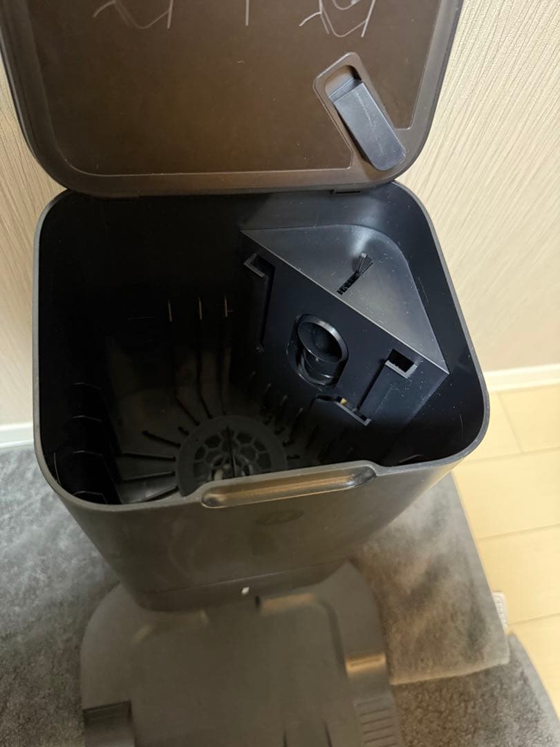 【極美品】iRobot Roomba i3+ ロボット掃除機