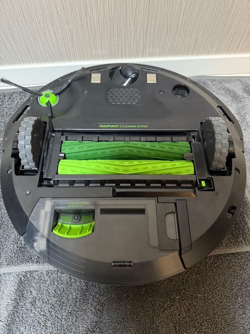 【極美品】iRobot Roomba i3+ ロボット掃除機