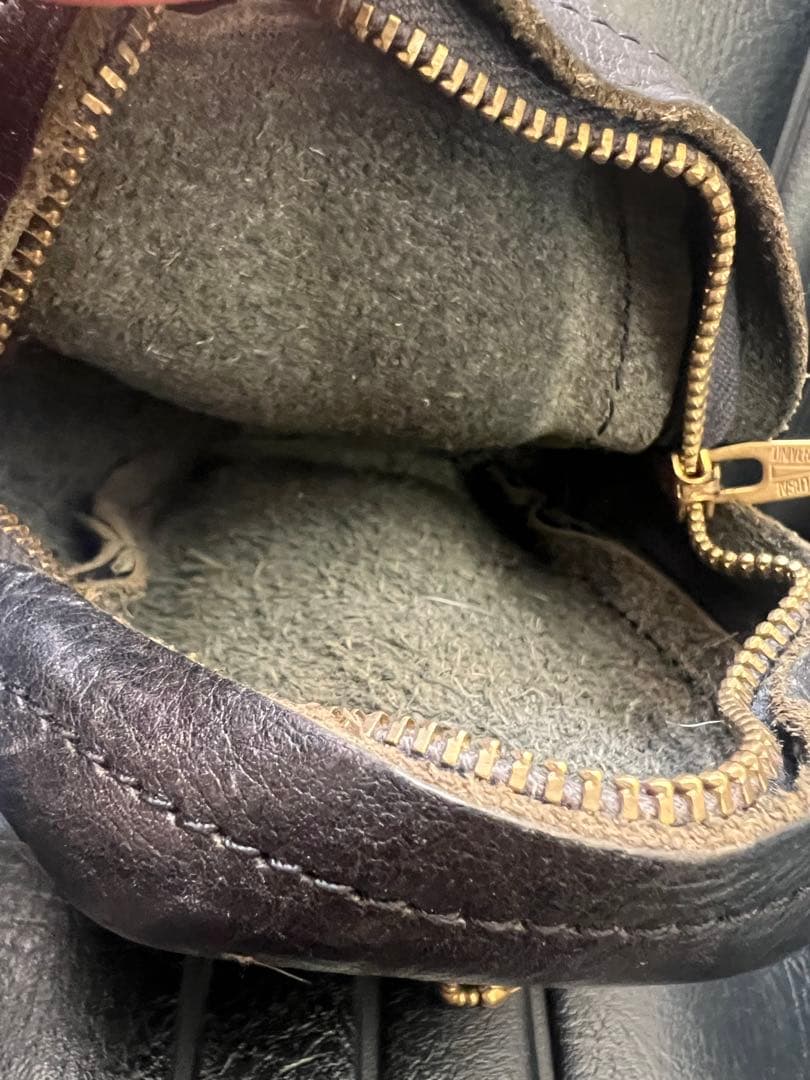 HWZN ブラックレザー小物入れ　ハウゼンブロス