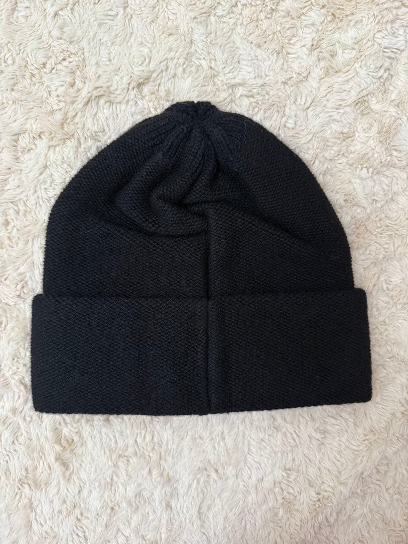 CHANELシャネエほぼ未使用箱付ブラック黒ニット帽