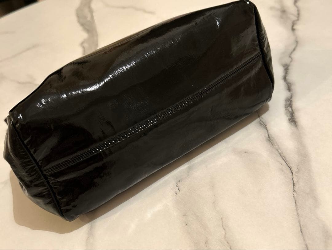 最終値下げ✨miumiu 黒 ハンドバッグ　ハートチャーム