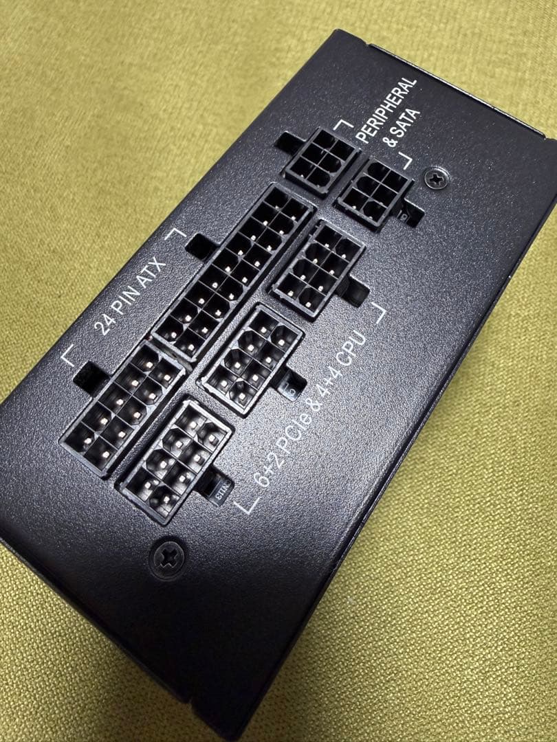 Corsair SF600 SFX 電源ユニット 600w