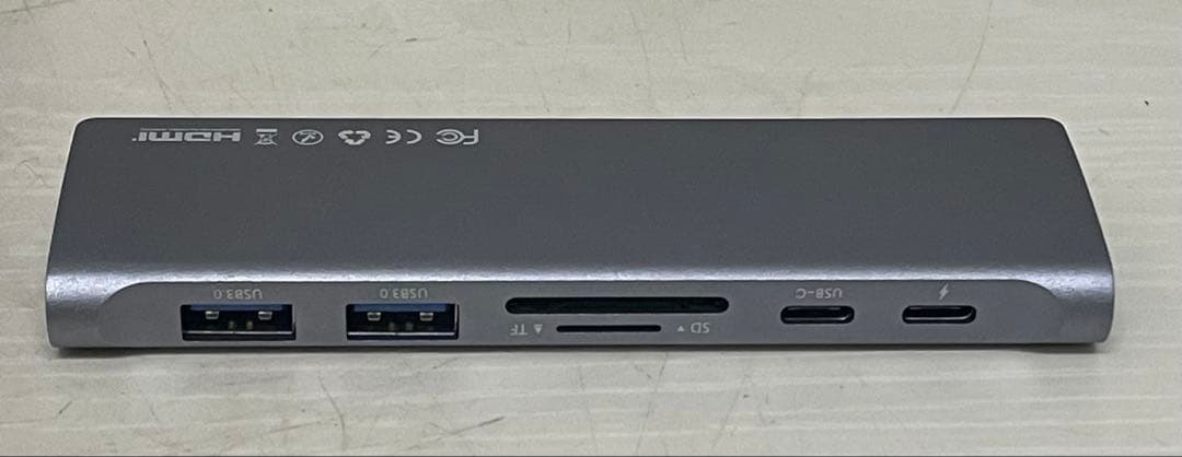 MacBook本体 MacBook Air (M1, 2020) A2337