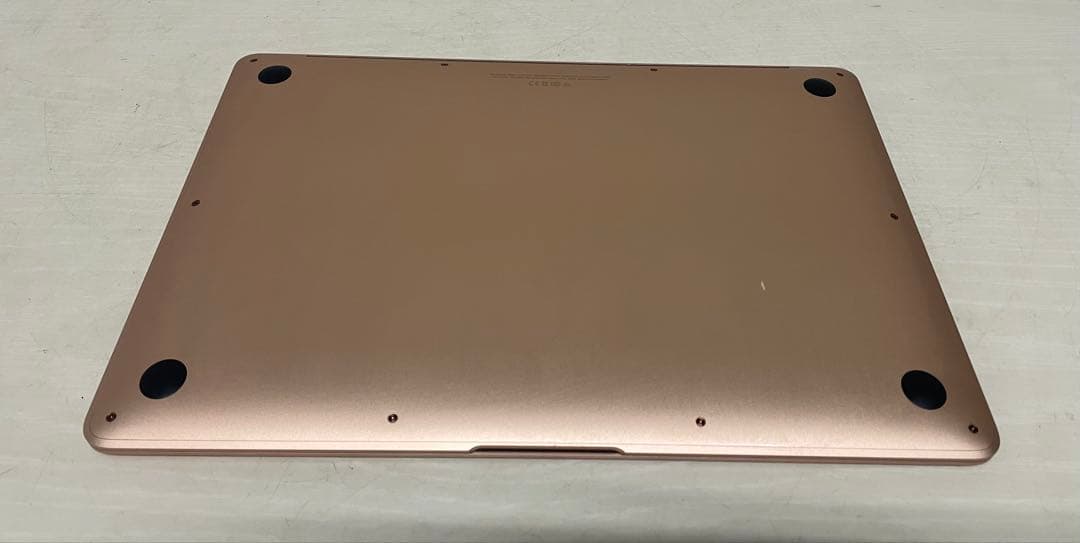 MacBook本体 MacBook Air (M1, 2020) A2337