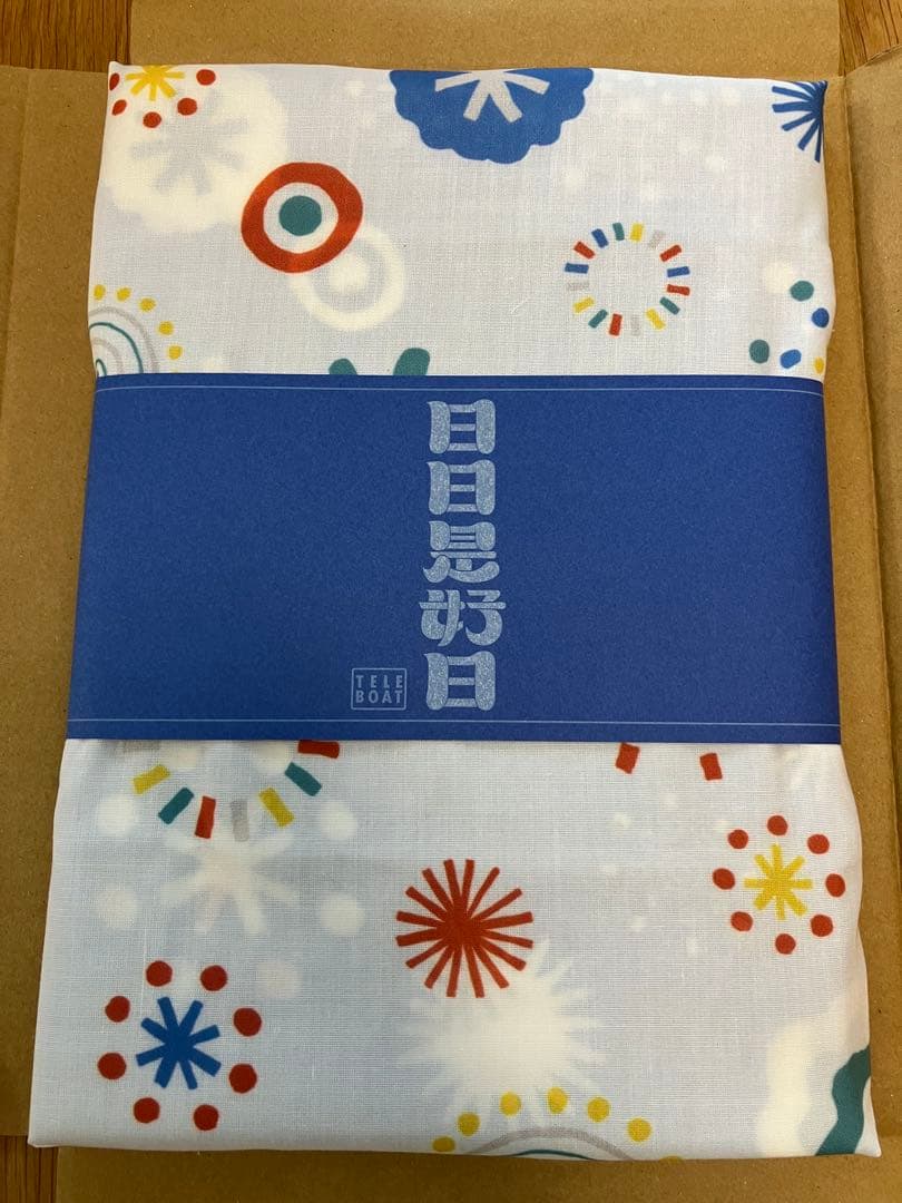 テレボート　カタログギフト 日々是好日 花火模様の布