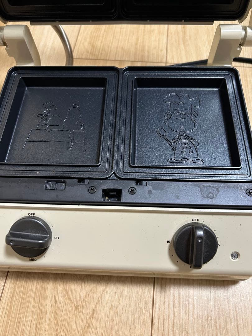 BRUNO スヌーピー　ホットサンドメーカー