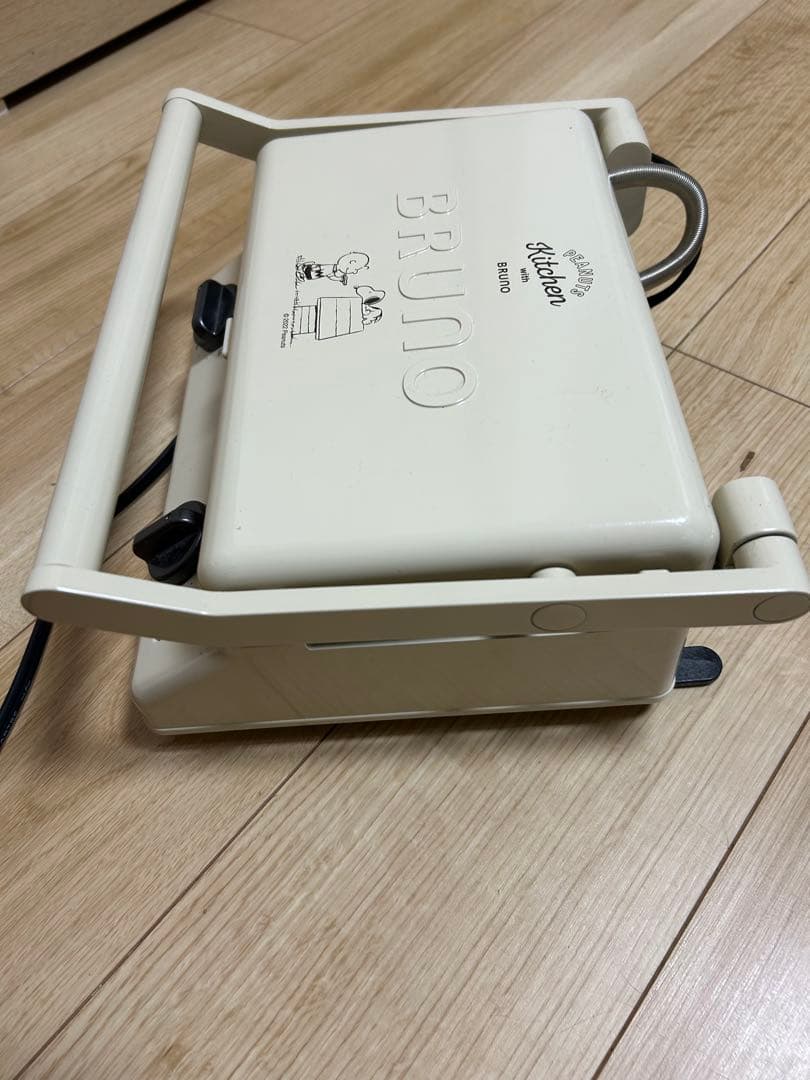 BRUNO スヌーピー　ホットサンドメーカー