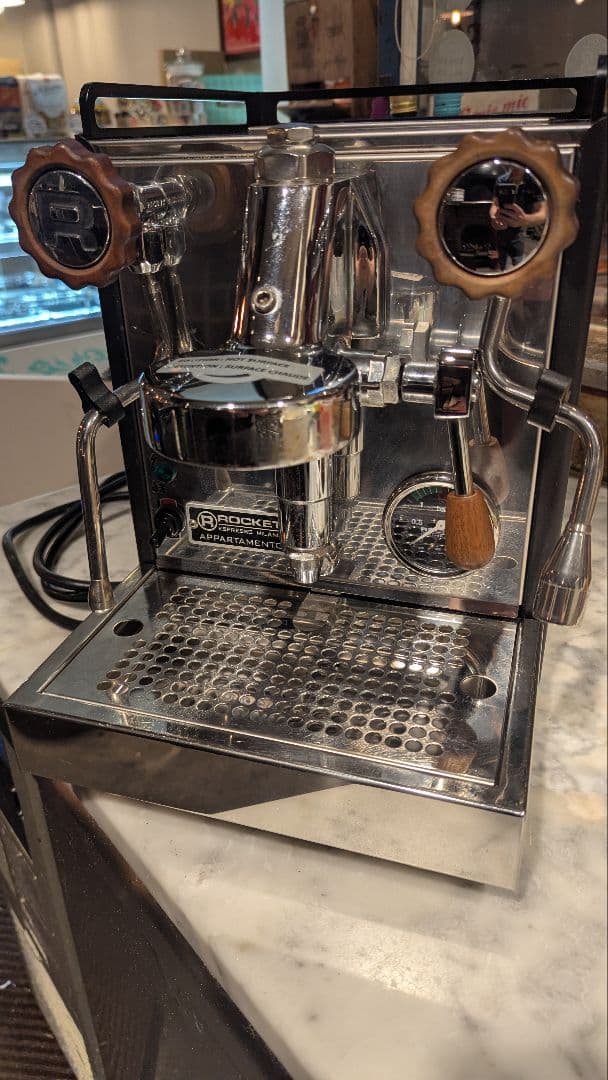 Rocket Appartamento ロケットアパルタメントエスプレッソマシン