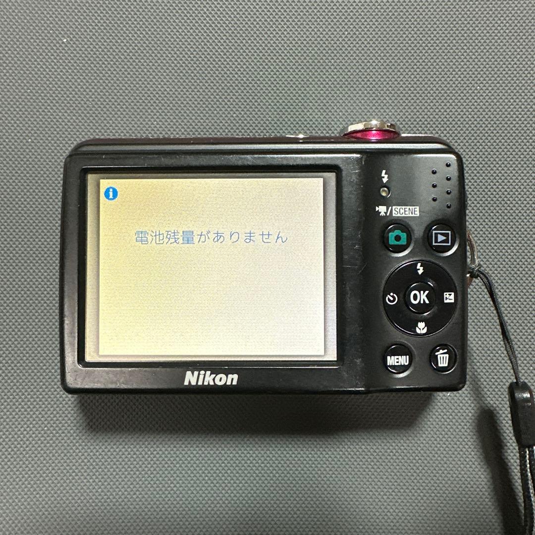 Nikon coolpic コンパクトデジタルカメラ
