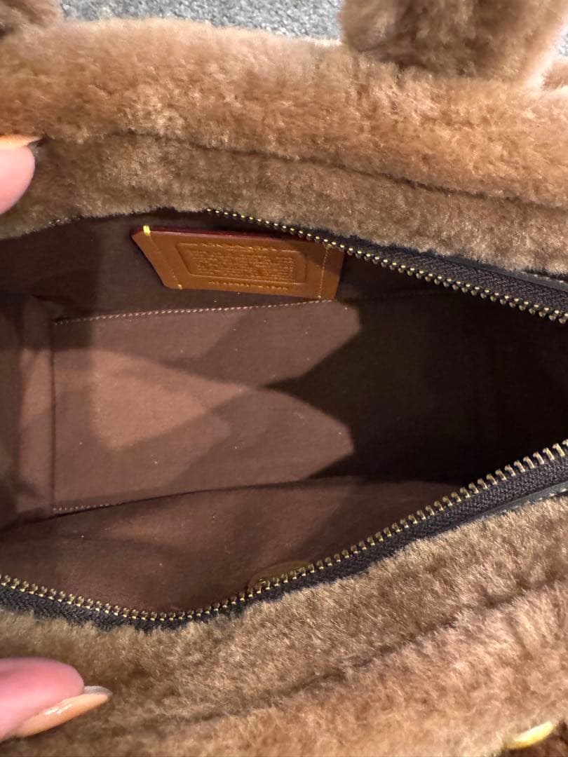 コーチ大人気　ファーバッグ　極美品