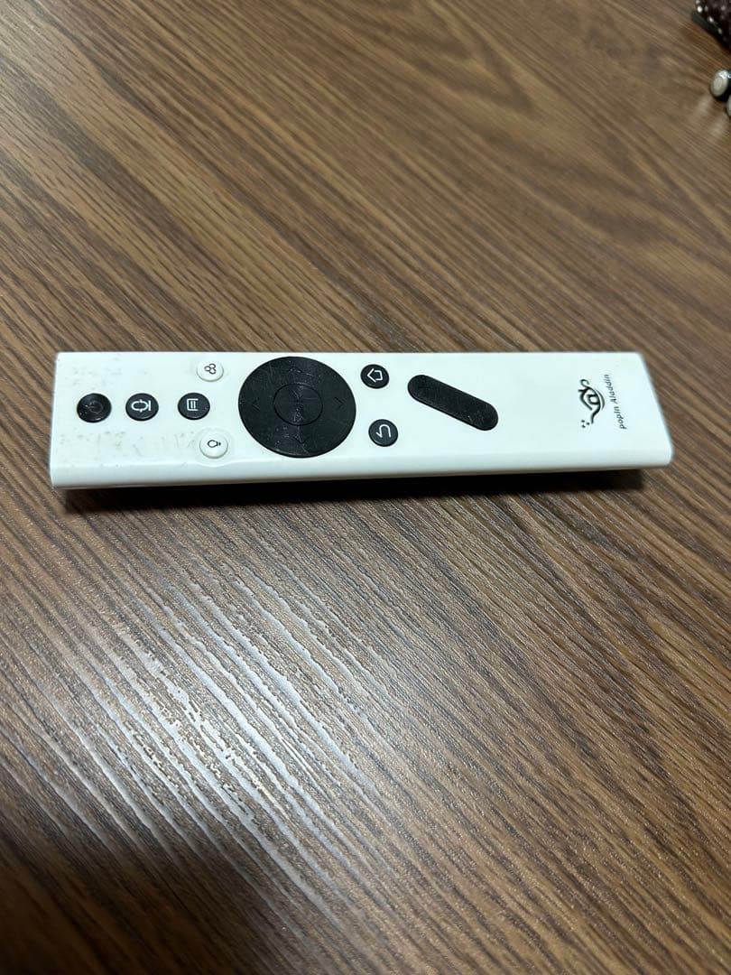 popin Aladdin プロジェクター