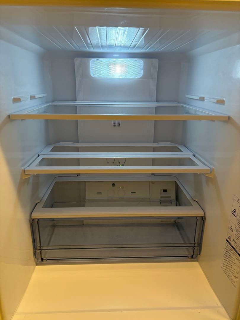 冷蔵庫　AQR-SV27H（W）　　※一部編集しました