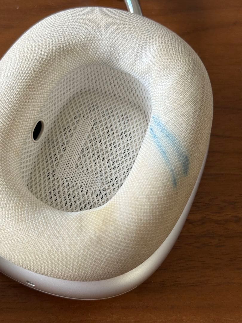 AirPods Max スターライト