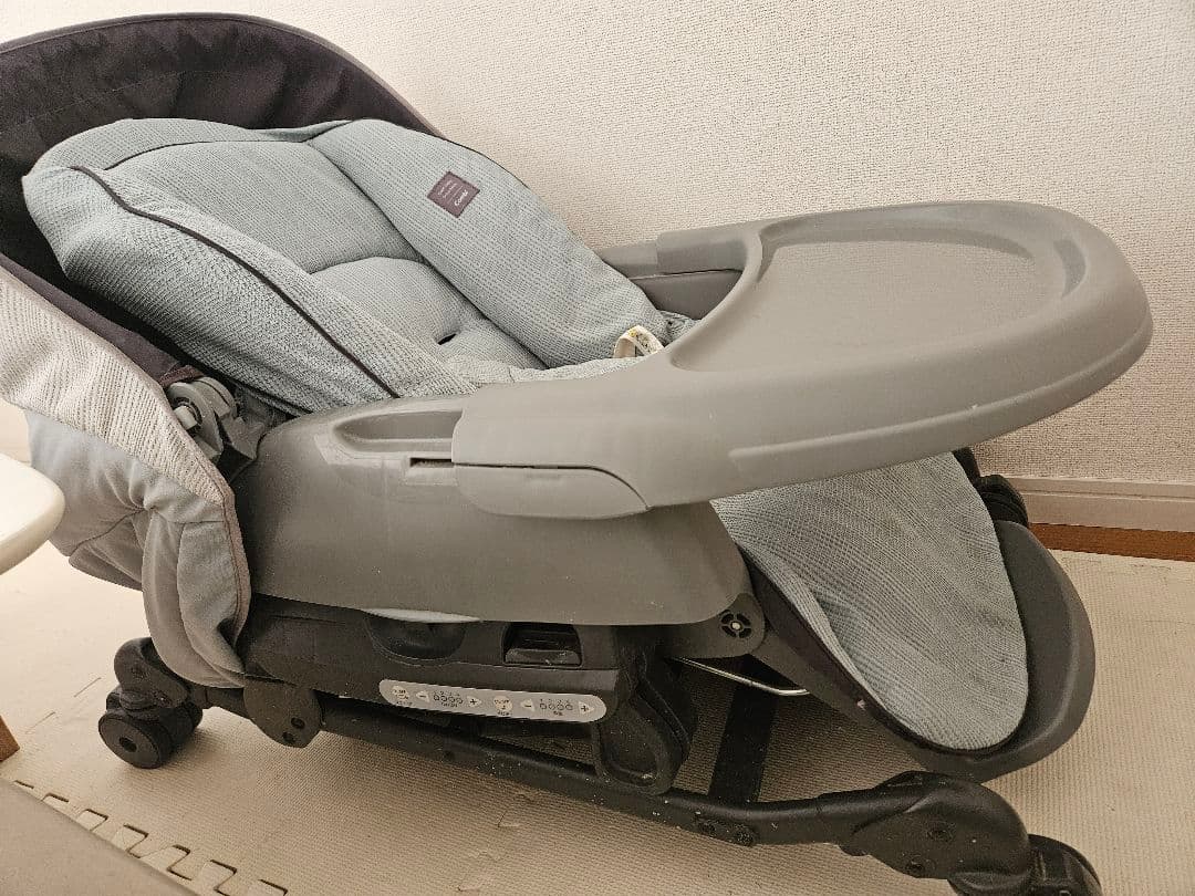 Combi コンビ ネムリラ AUTO SWING BEDi Long