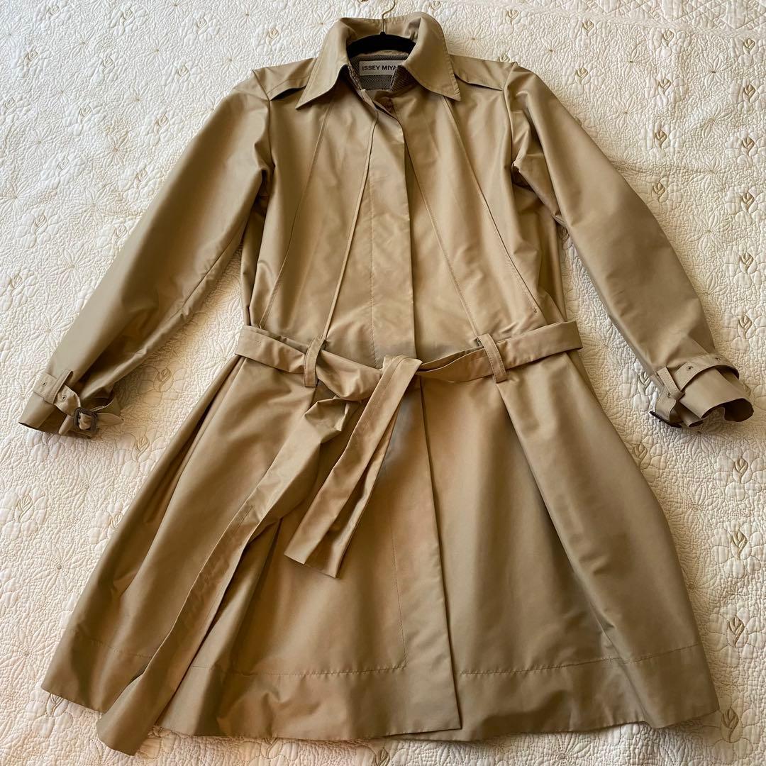 【美品】ISSEY MIYAKE イッセイミヤケ 変形トレンチコート サイズM
