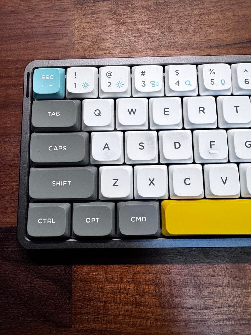 NuPhy Air60 メカニカルキーボード