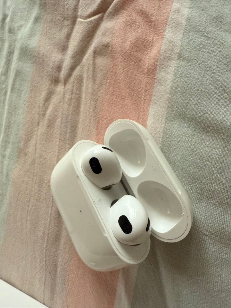 AirPods3 箱付け