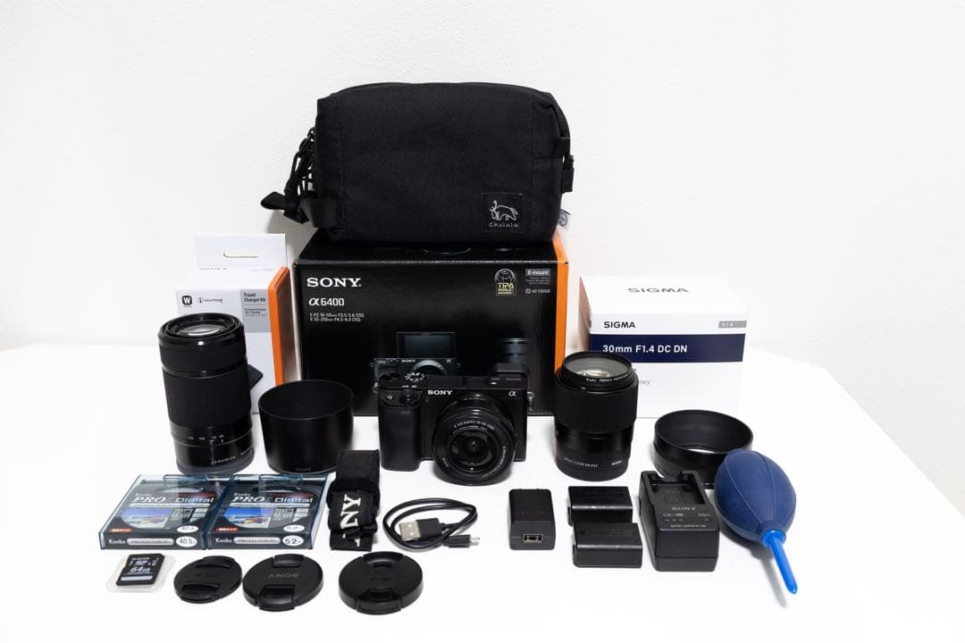 SONY α6400 ダブルズーム＋SIGMA 30mm F1.4 付属品多数