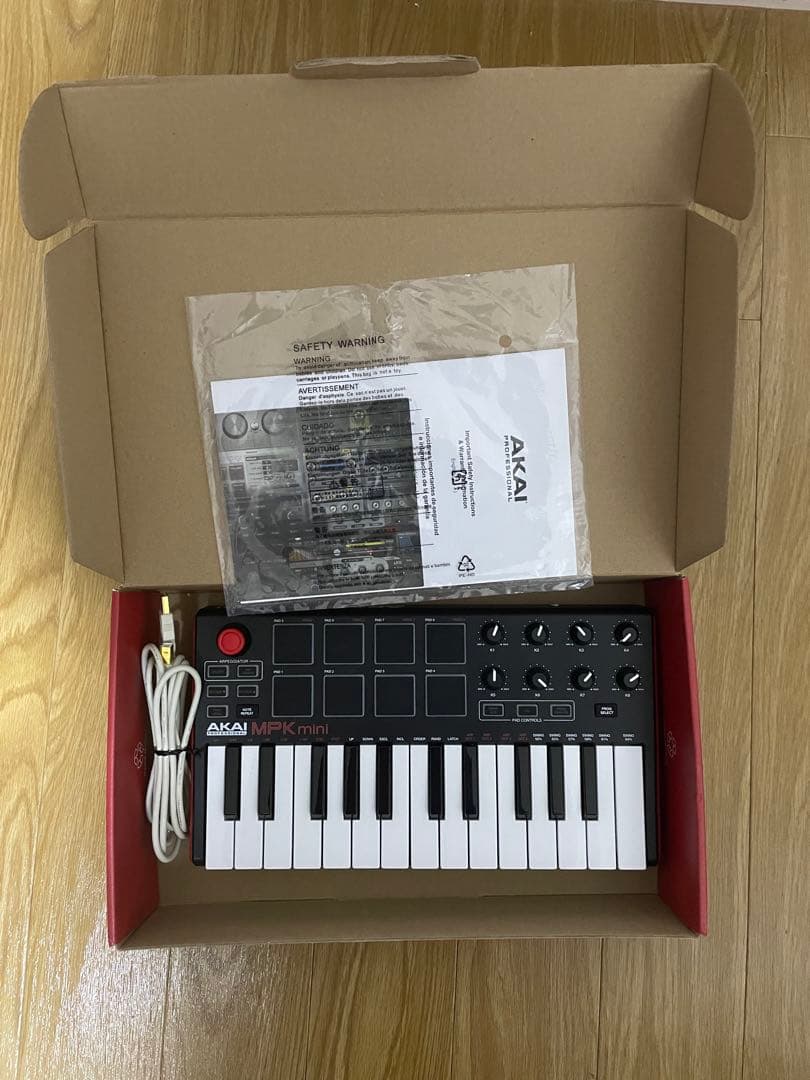 AKAI MPK mini アカイ MIDIキーボード コントローラー