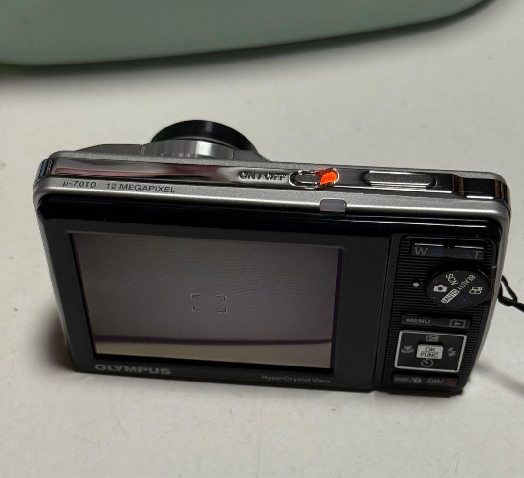 オリンパス OLYMPUS μ-7010 シルバー