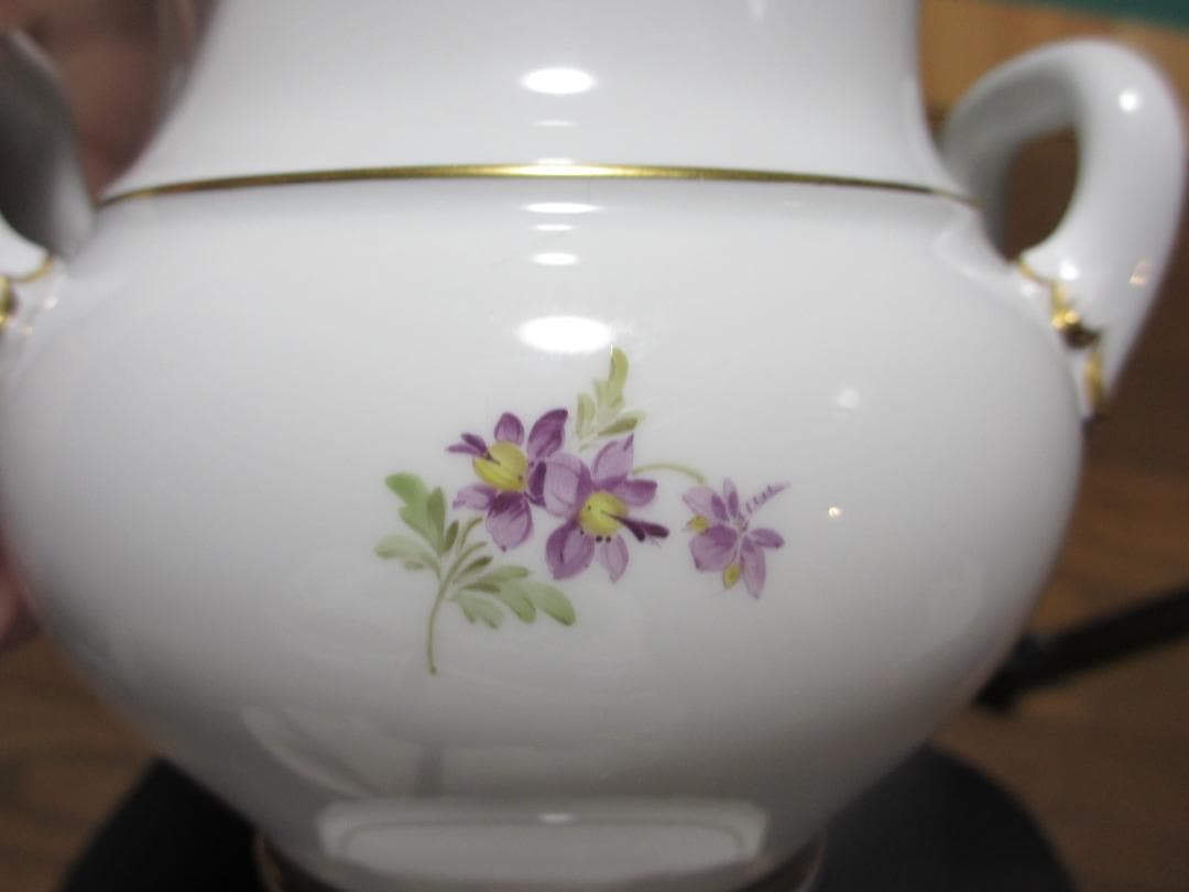 マイセン Meissen 花瓶 R.Münch絵付け 金彩 高さ26.5cm