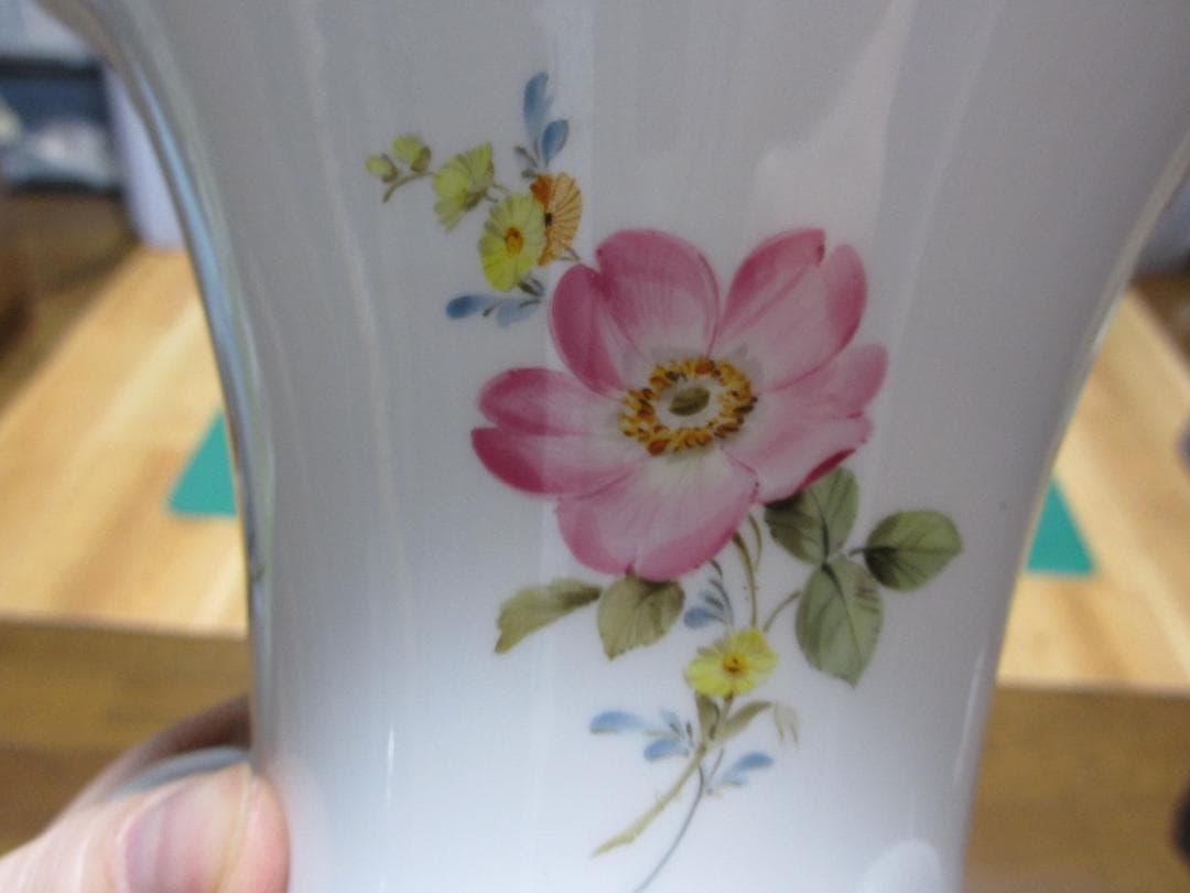 マイセン Meissen 花瓶 R.Münch絵付け 金彩 高さ26.5cm