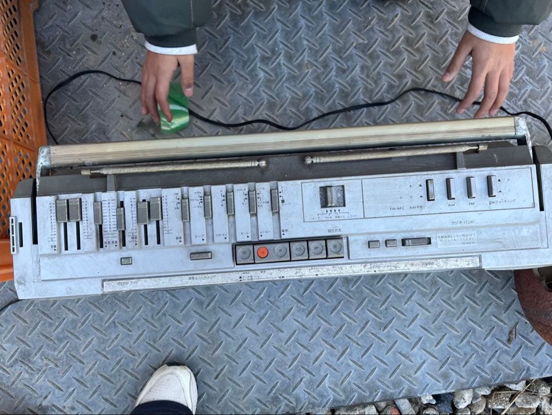 TKさん　Victor（ビクター）のステレオラジオカセットレコーダー