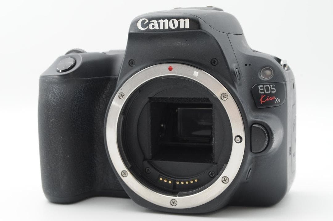 ☆美品②☆新春初売りSALE☆ Canon EOS Kiss x9 ダブル