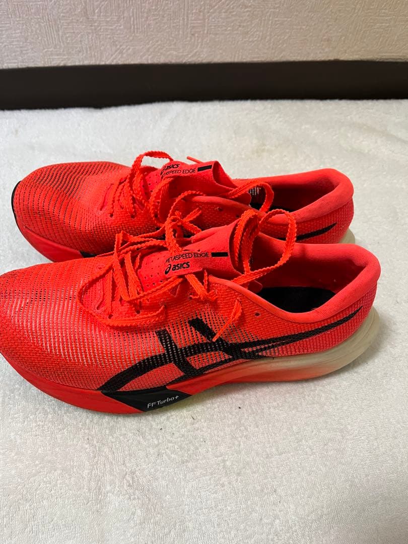 アシックス　メタスピードエッジパリ　27センチ　　　断捨離出品　即決購入求む❗️