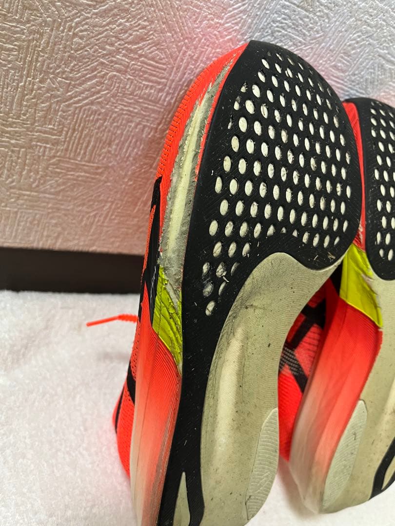 アシックス　メタスピードエッジパリ　27センチ　　　断捨離出品　即決購入求む❗️