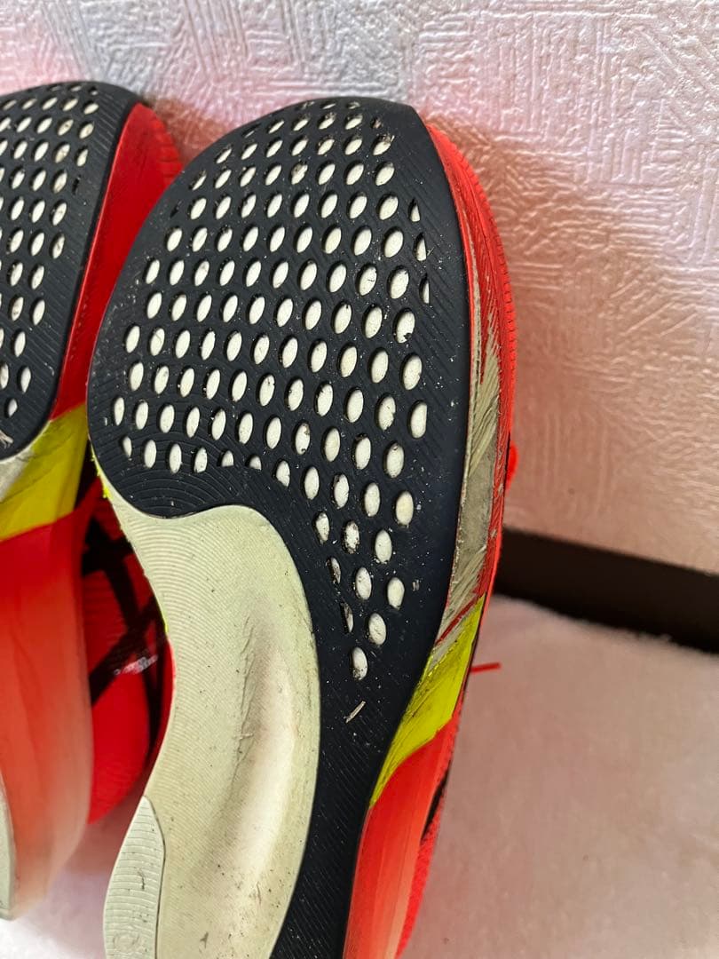 アシックス　メタスピードエッジパリ　27センチ　　　断捨離出品　即決購入求む❗️