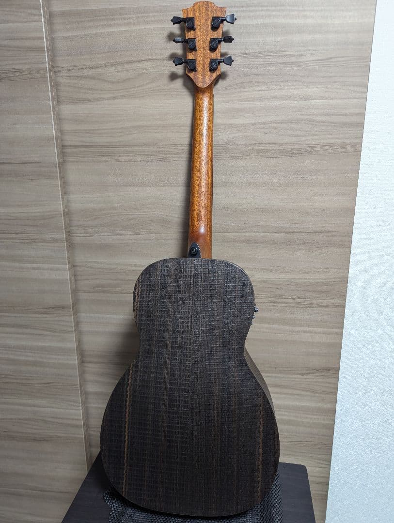 かんな LAG GUITARS SAUVAGE-PE パーラーギター