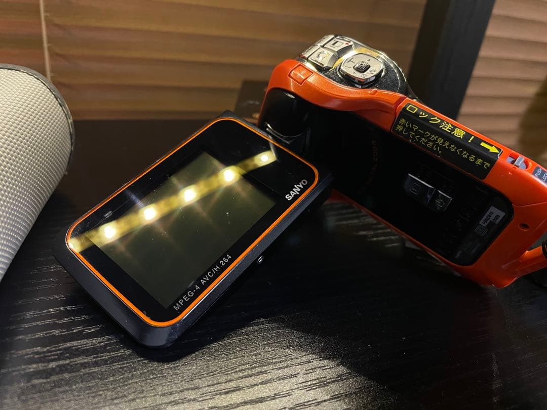 SANYO ビデオカメラ　Xacti DMX-CA8 動作品