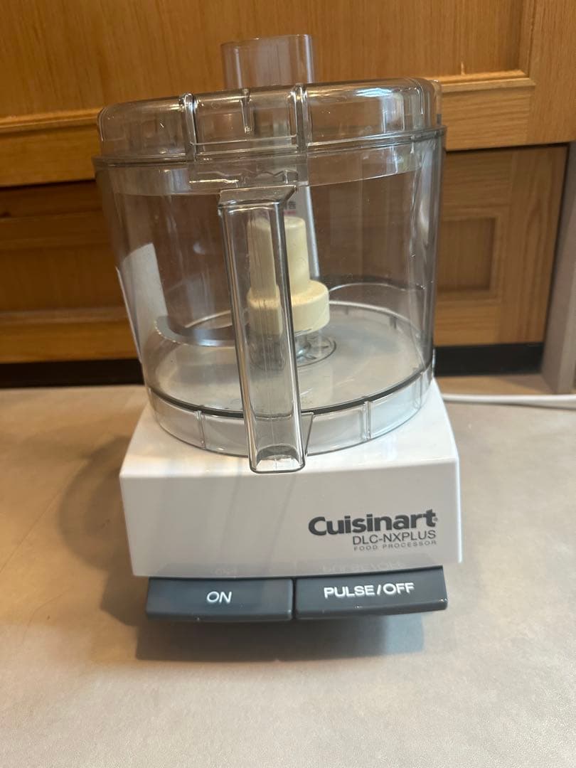 【極美品】クイジナート フードプロセッサー DLC-NXJ2PS
