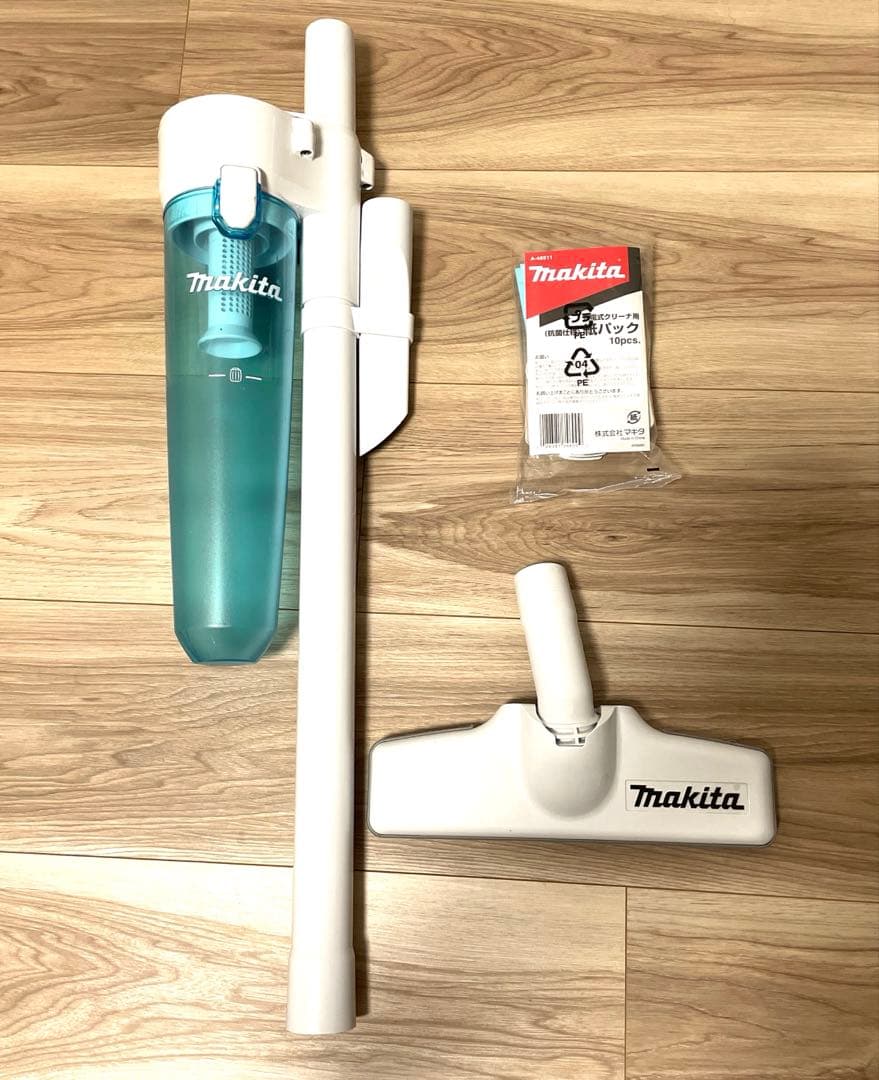マキタ 掃除機 CL107FD 充電式クリーナー サイクロンユニットスタンド付き